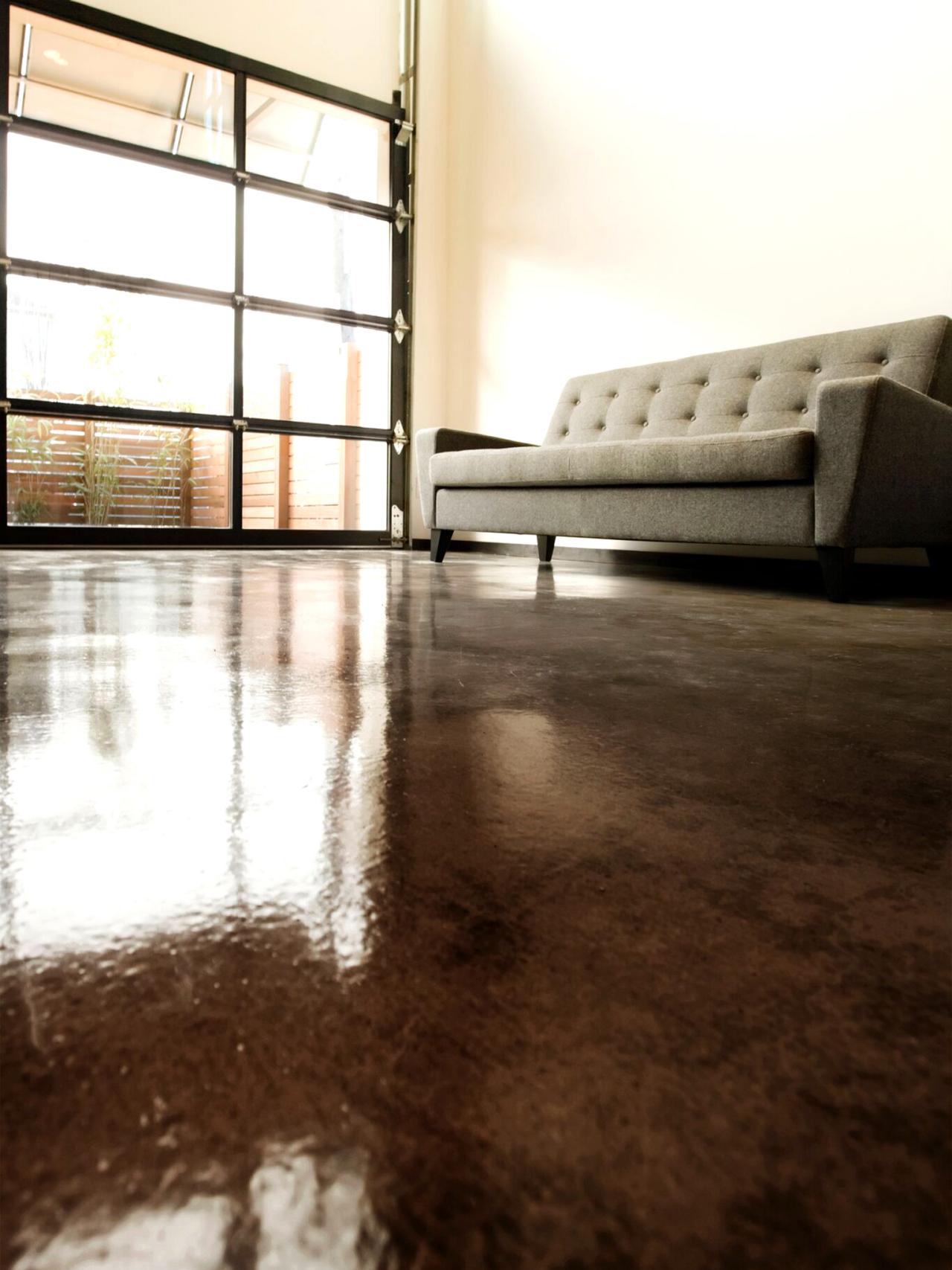 How To Apply An Acid Stain Look To Concrete Flooring How