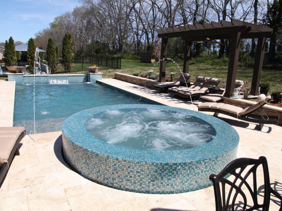 7 Unbelievable Backyards You Wish You Had Pool Kings