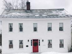 There is nothing quite like spending the holidays in Vermont. The beautifully houses and barns look beyond charming when all their halls are decked.  