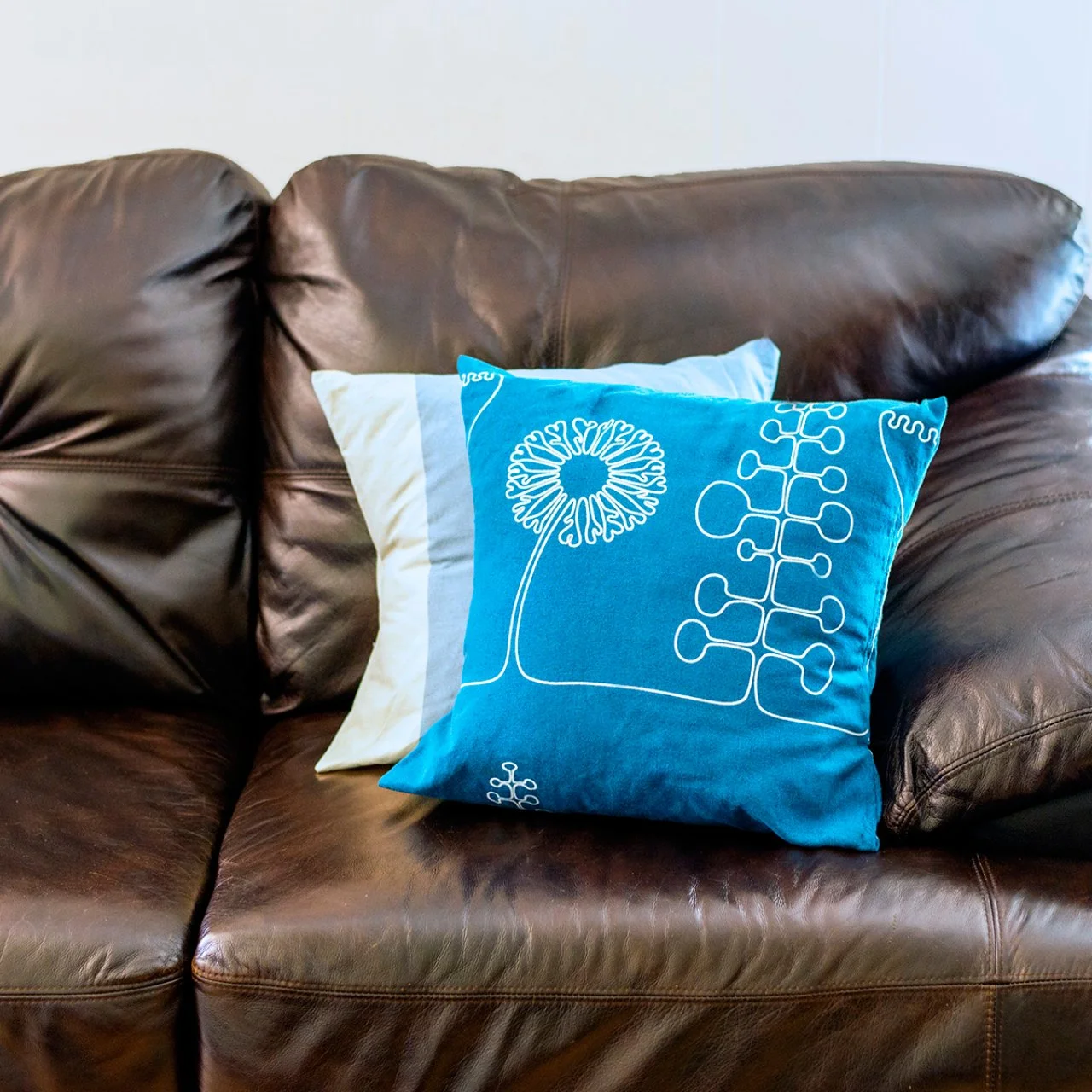 Mobile leather furniture repair near me hotsell
