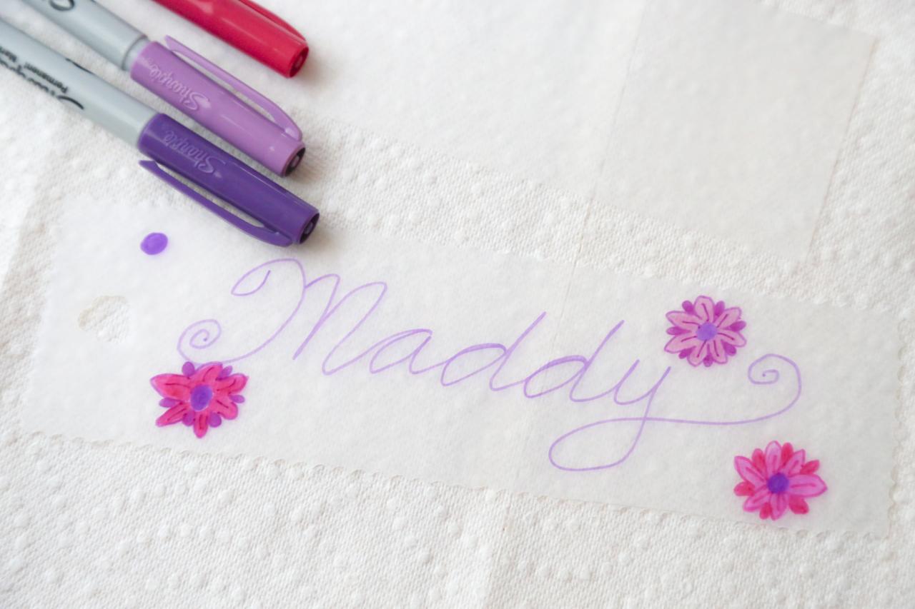 How To Make Shrinky Dinks Backpack Labels How Tos Diy
