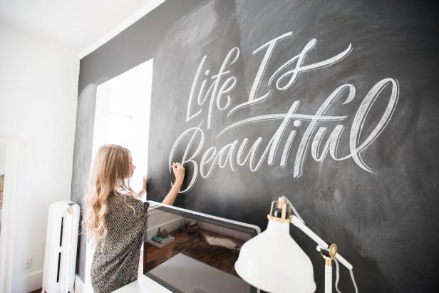 Molly Jacques, Calligrapher and Hand Lettering Illustrator