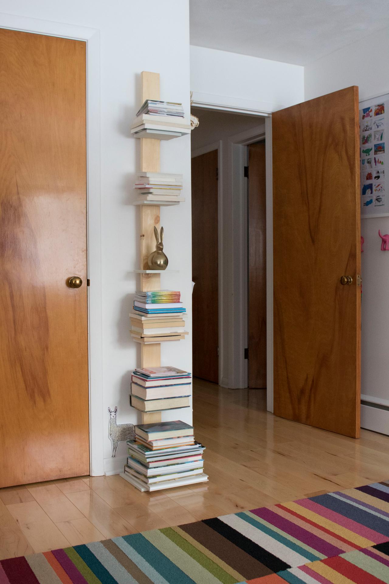 How to Build a Vertical Book Tower how-tos DIY