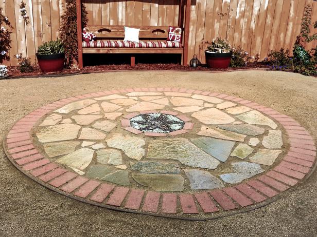 How To Make A Brick And Flagstone Patio With Pebble Mosaic Inset Diy - How To Make A Circle Patio With Bricks