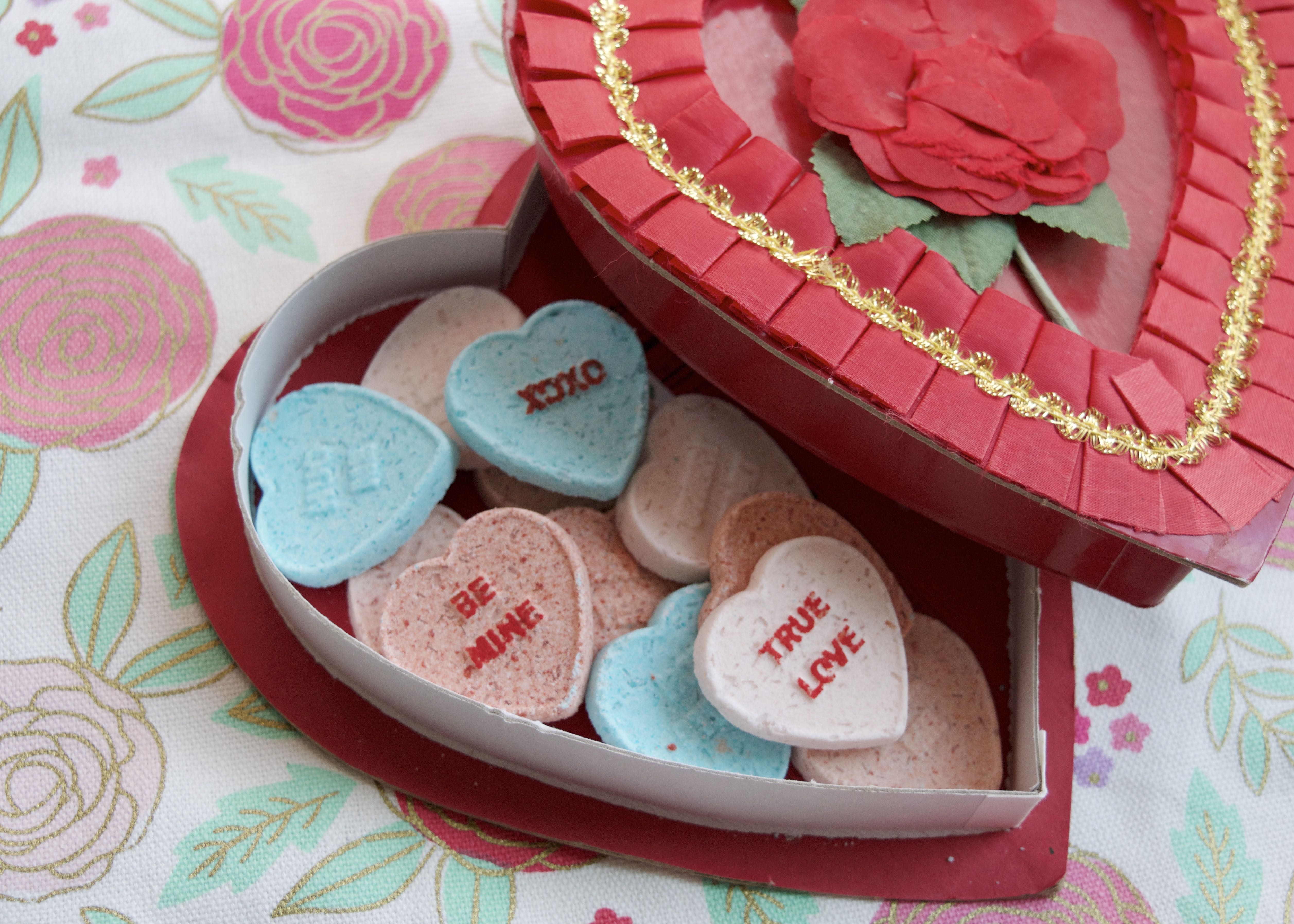 Details about   100pcs Love Heart Shaped Sponge Petal For Valentine DIY 2021 BEST Handmade H3G0 