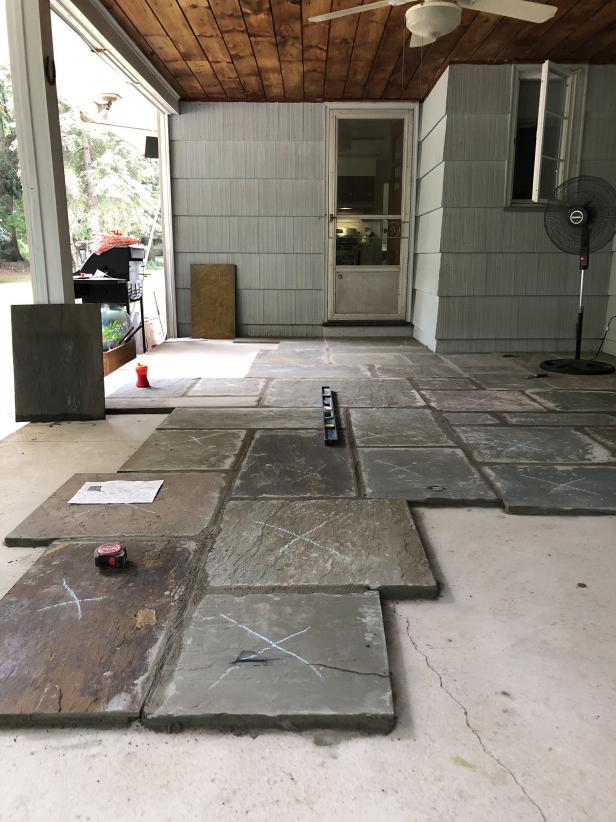 Installing Flagstone, Concrete Flagstone Patio