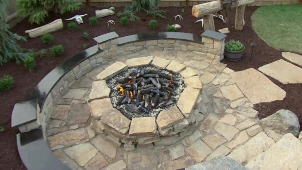 How To Build A Stone Fire Pit Diy, Can You Put A Fire Pit On Stone Patio
